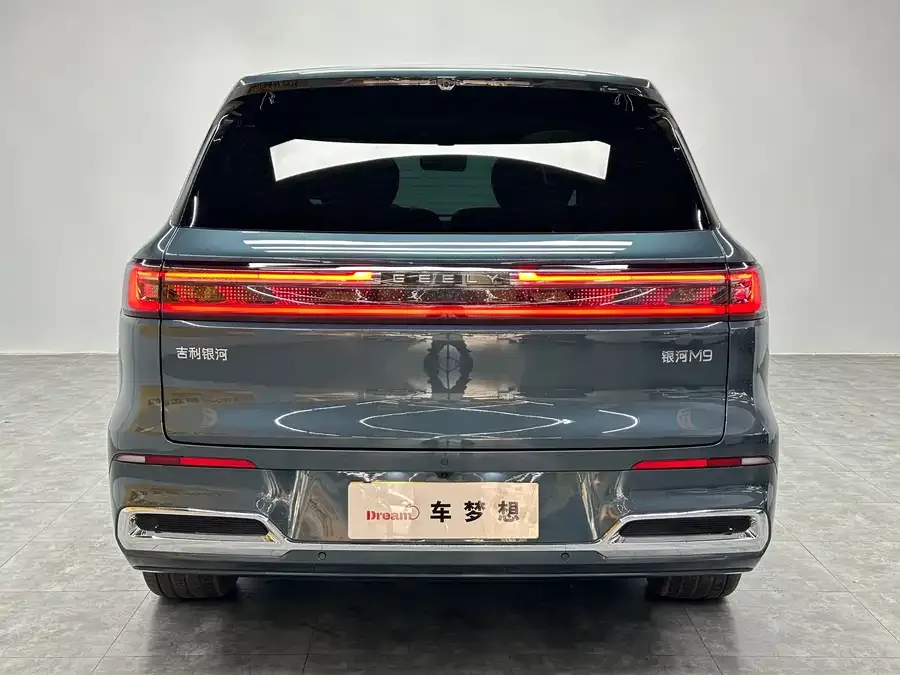 Geely Galaxy M9 Galaxy M9 2025 210km/h AWD Navigator Edition 2025 — миниатюра 2