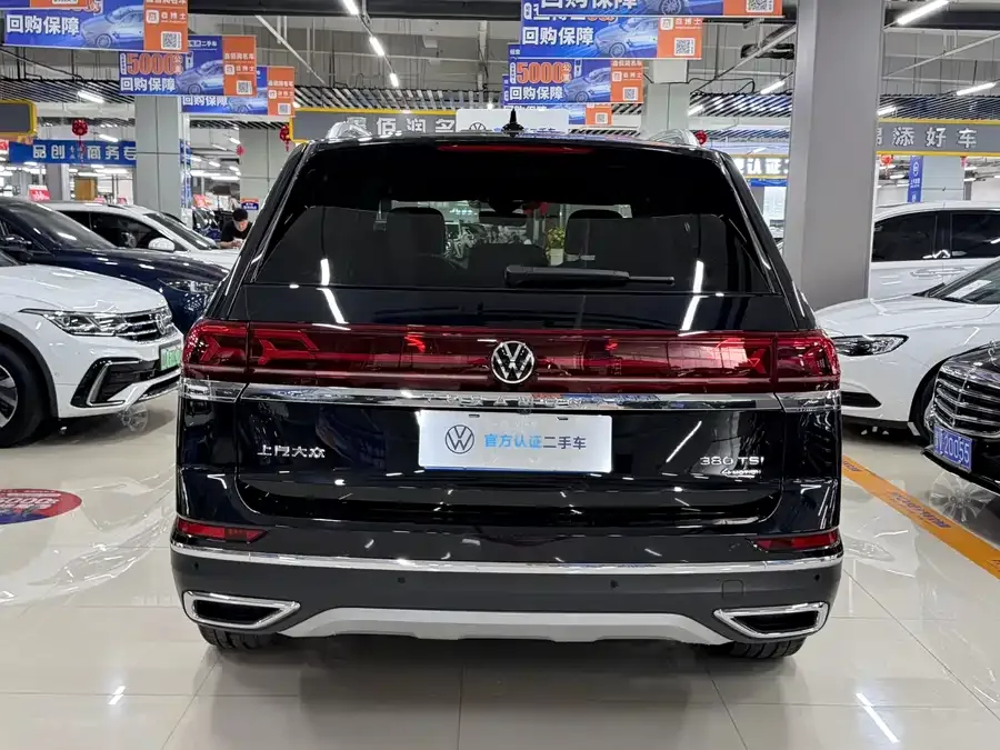 Volkswagen Teramont 2025 Touron 380TSI 4WD Outstanding Edition 2025 — миниатюра 2