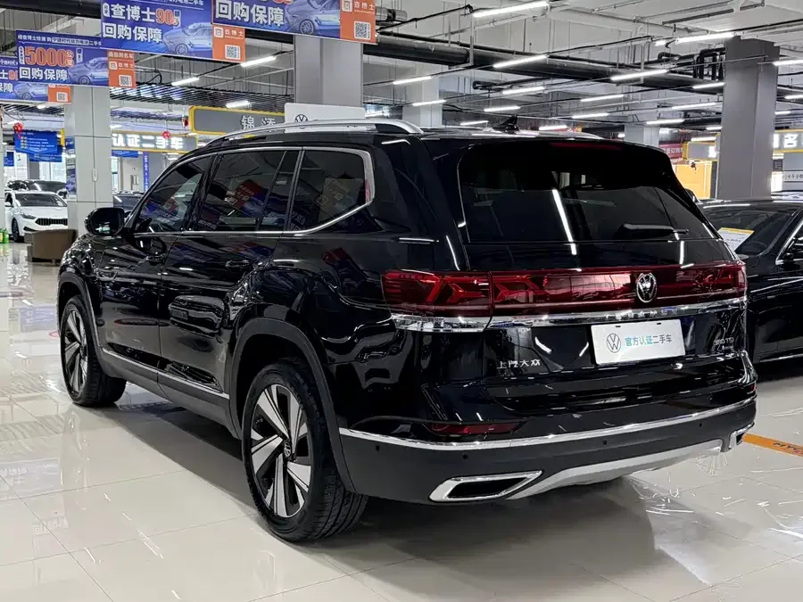 Volkswagen Teramont 2025 Touron 380TSI 4WD Outstanding Edition 2025 — миниатюра 3