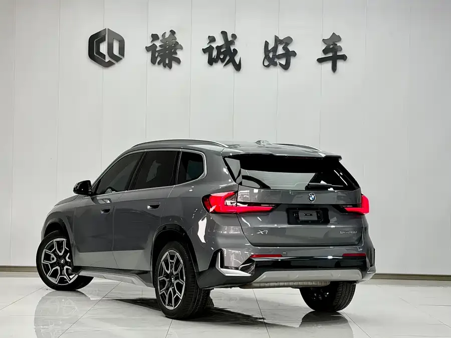 BMW X1 2024 sDrive25Li X Design Package 2024 — миниатюра 5