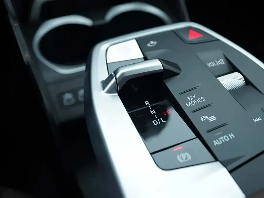 BMW X1 2025 sDrive25Li X Design Package 2025 — миниатюра 3