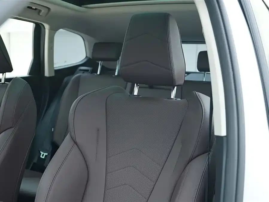 BMW X1 2025 sDrive25Li X Design Package 2025 — миниатюра 4