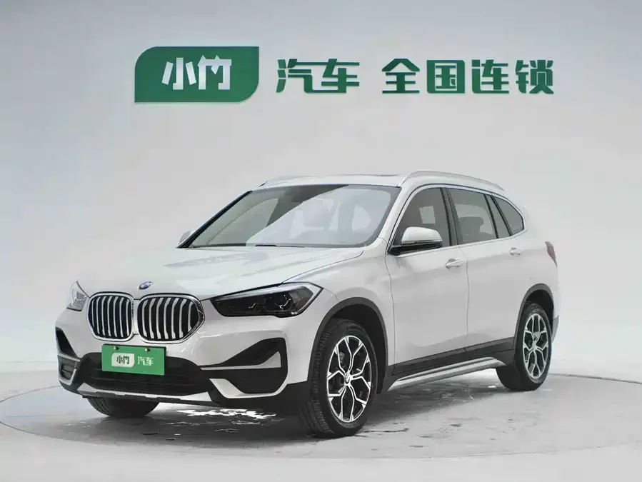 BMW X1 2022 sDrive20Li Fashion Edition 2023 — фото 1, купить с доставкой в Москву