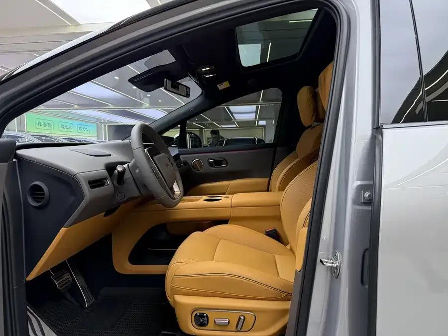 Li Ideal i8 Ideal i8 2025 Standard Edition 2025 — миниатюра 4