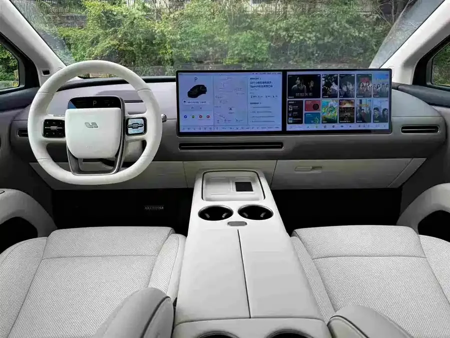 Li Ideal i8 Ideal i8 2025 Standard Edition 2026 — миниатюра 4