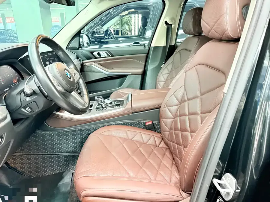 BMW X5 2022 xDrive 30Li M Sport Package 2022 — миниатюра 4