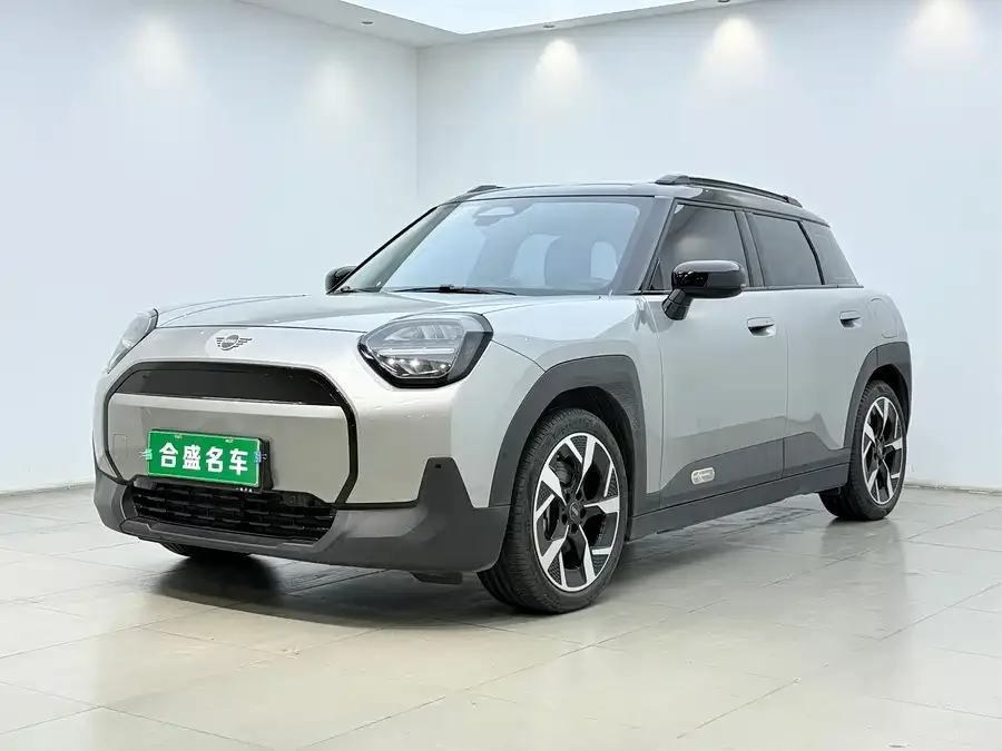 MINI Electric ACEMAN 2025