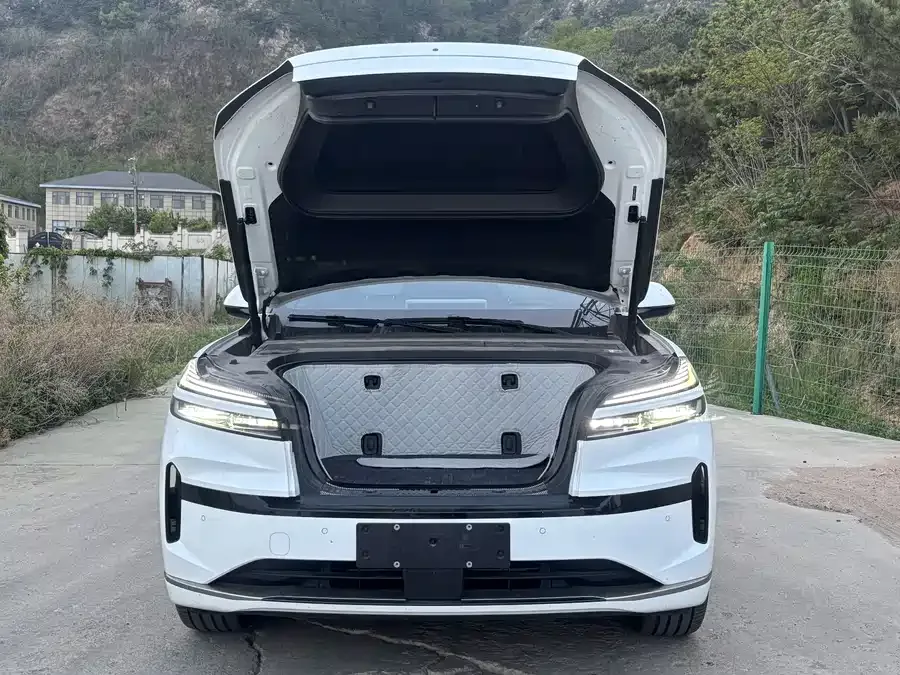 Lok Dao L90 Ledao L90 2025 Max six-seater version 2025 — миниатюра 2