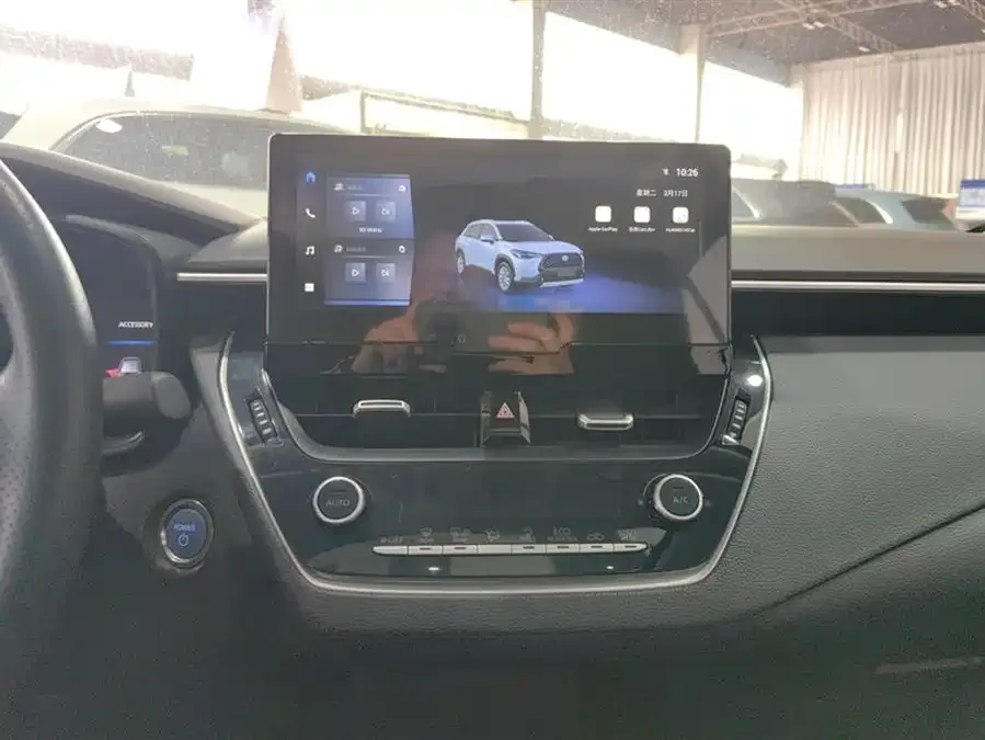 Toyota Corolla 2021 Corolla Hybrid 1.8L E-CVT Elite Edition 2022 — миниатюра 4