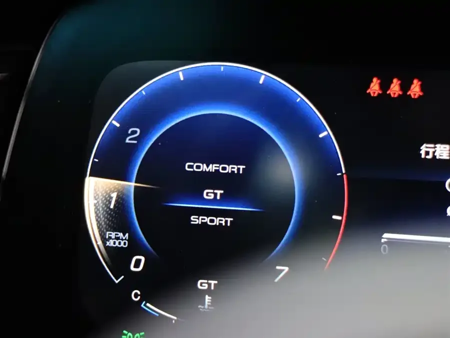 Maserati GRECALE Grecale 2023 2.0T GT 2024 — миниатюра 4
