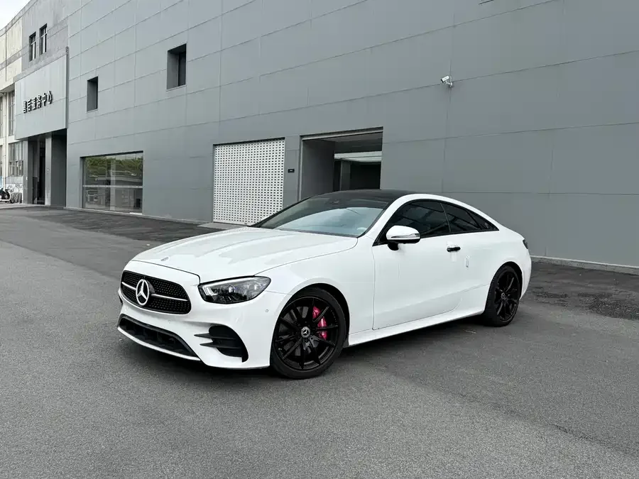 Mercedes-Benz E-Class 2023