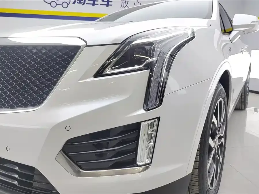 Cadillac XT5 2022 2.0T 4WD Luxury Edition (Hummingbird Edition) 2022 — миниатюра 5