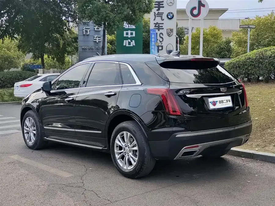 Cadillac XT5 2022 2.0T two-wheel drive luxury model 2022 — миниатюра 4