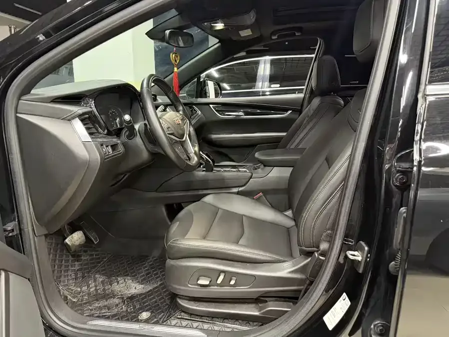Cadillac XT5 2022 2.0T two-wheel drive luxury model 2022 — миниатюра 4