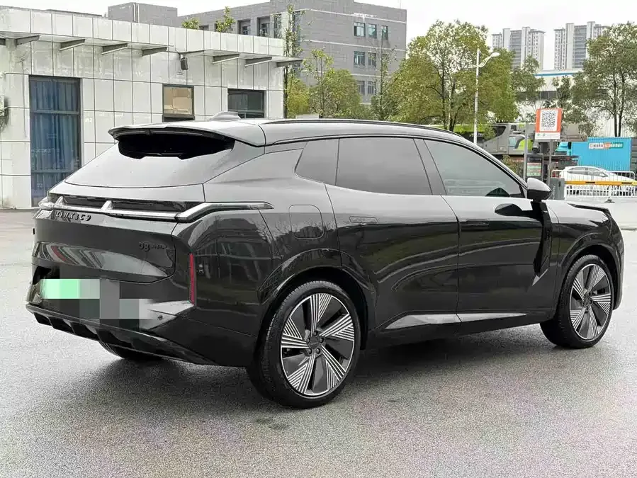 Lynk & Co 08 EM-P Lynk & Co 08 EM-P 2023 120km long range Pro 2024 — миниатюра 4