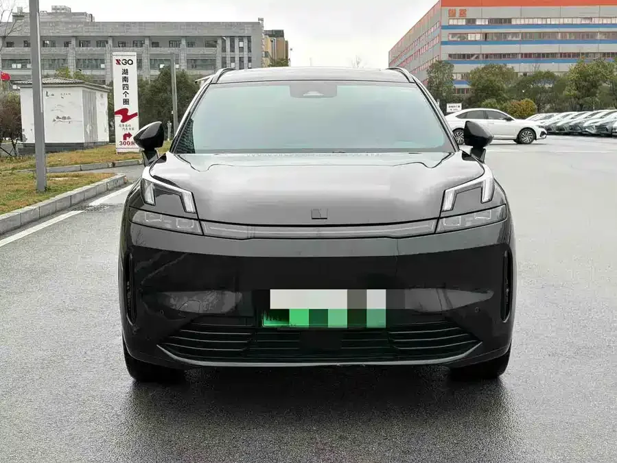Lynk & Co 08 EM-P Lynk & Co 08 EM-P 2023 120km long range Pro 2024 — миниатюра 5