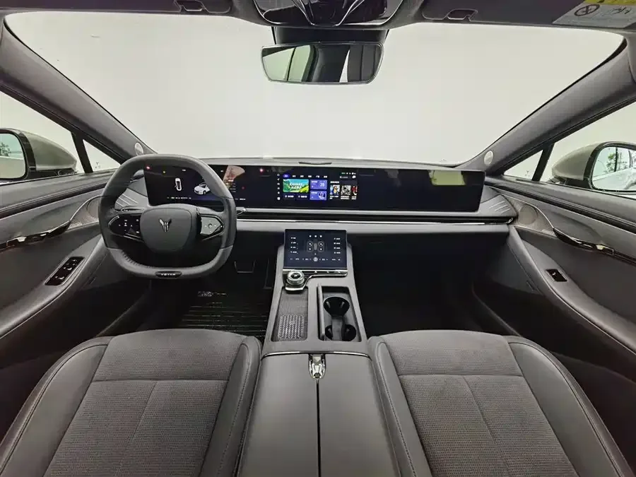 Voyah Lantu light chasing VOYAH 2024 PHEV 4WD Ultra-Long-Range Flagship Edition 2023 — миниатюра 2