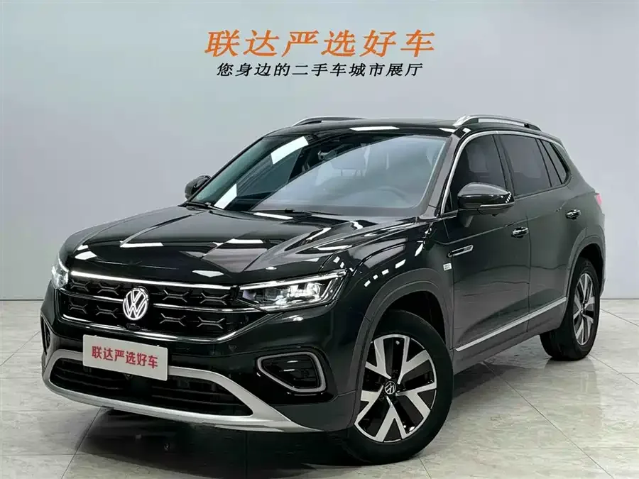 Volkswagen Tayron Tanyue 2023 280TSI 2WD Luxury Plus Advanced Edition 2023 — фото 1, купить с доставкой в Москву