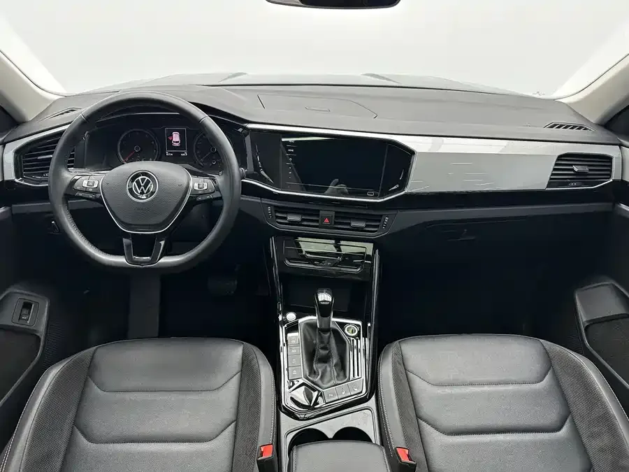 Volkswagen Tayron Tanyue 2022 280TSI 2WD Luxury Smart Edition 2022 — миниатюра 4
