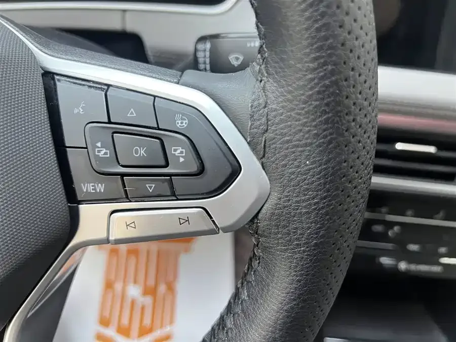 Volkswagen Tayron Tanyue 2023 280TSI 2WD Luxury Plus Advanced Edition 2022 — миниатюра 4