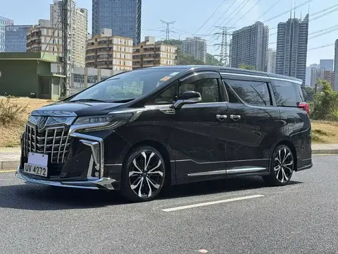 Toyota Alphard 2026 купить в Москве