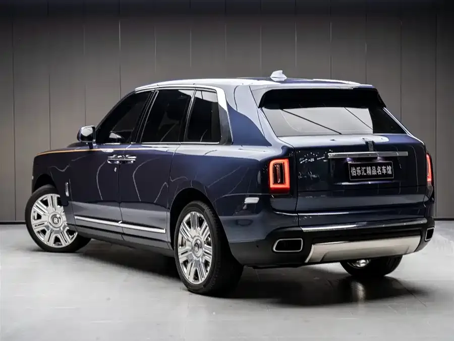 Rolls-Royce Cullinan Cullinan 2018 four-seat version 2022 — миниатюра 2