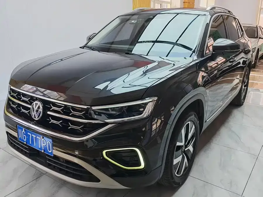 Volkswagen Tayron Tanyue 2023 280TSI 2WD Luxury Plus Advanced Edition 2022 — миниатюра 3