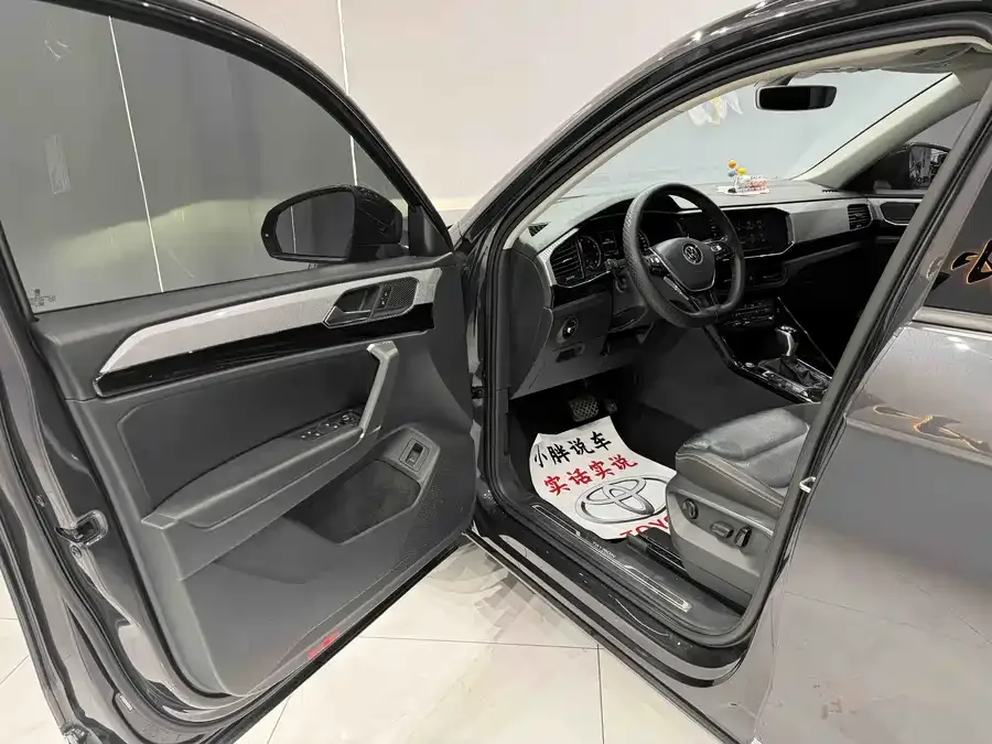 Volkswagen Tayron Tanyue 2022 280TSI 2WD Luxury Smart Edition 2022 — миниатюра 5