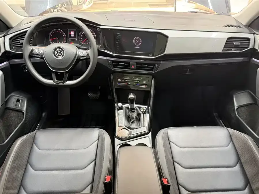 Volkswagen Tayron Tanyue 2022 280TSI 2WD Luxury Smart Edition 2022 — миниатюра 5
