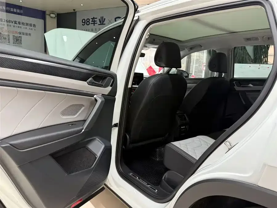 Volkswagen Tayron Tanyue 2023 280TSI 2WD Luxury Plus Advanced Edition 2023 — миниатюра 4