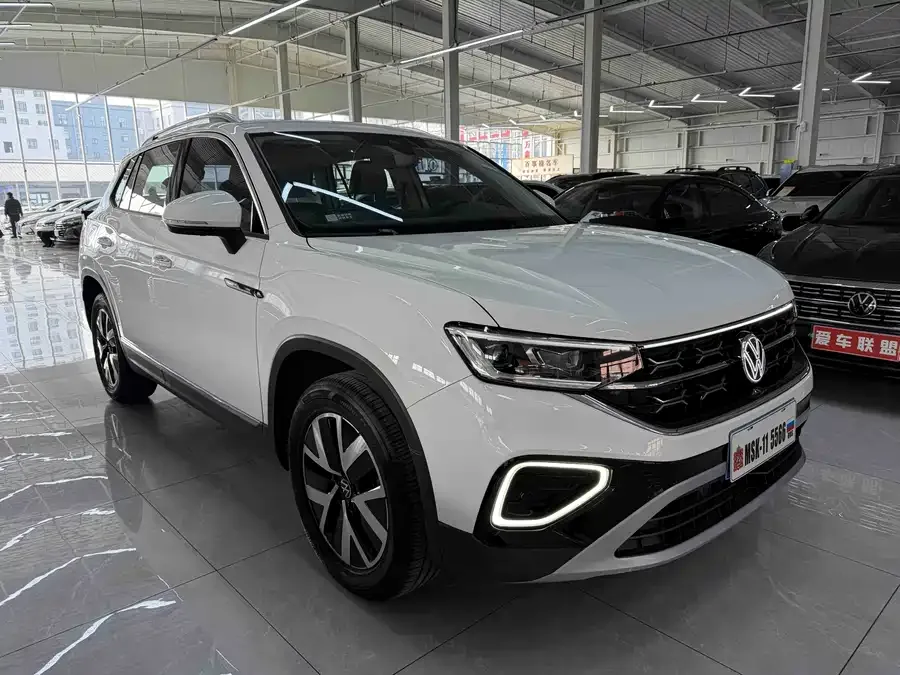 Volkswagen Tayron Tanyue 2023 280TSI 2WD Luxury Plus Advanced Edition 2023 — миниатюра 3