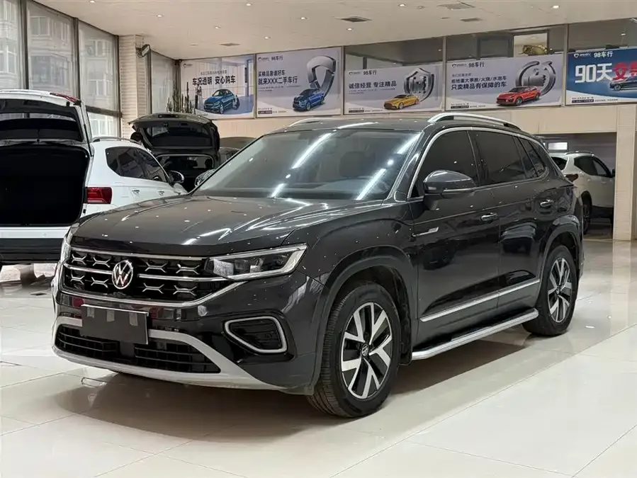 Volkswagen Tayron Tanyue 2023 280TSI 2WD Luxury Plus Advanced Edition 2023 — фото 1, купить с доставкой в Москву