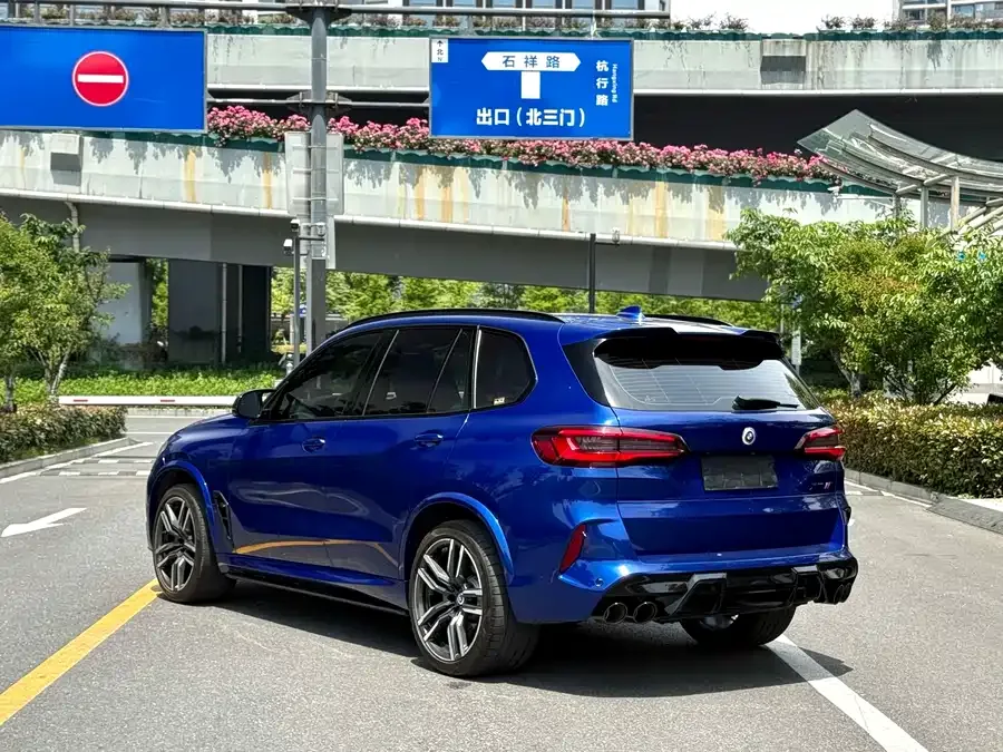 BMW X5M BMW X5 M 2022 X5 M 2023 — миниатюра 3