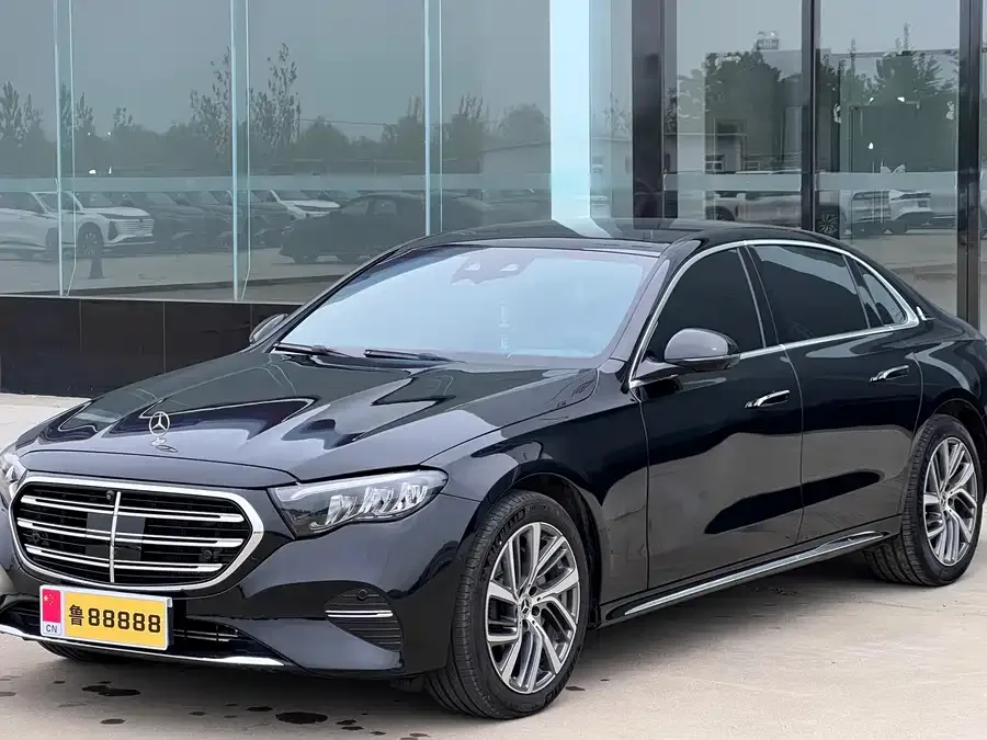 Mercedes-Benz E-Class 2025