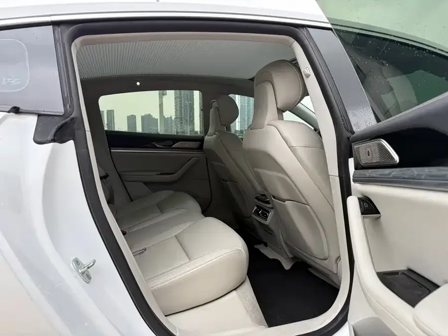 NETA Nezha S Nezha S 2022 Extended Range 1160km Rear-wheel Drive Medium Edition 2023 — миниатюра 5