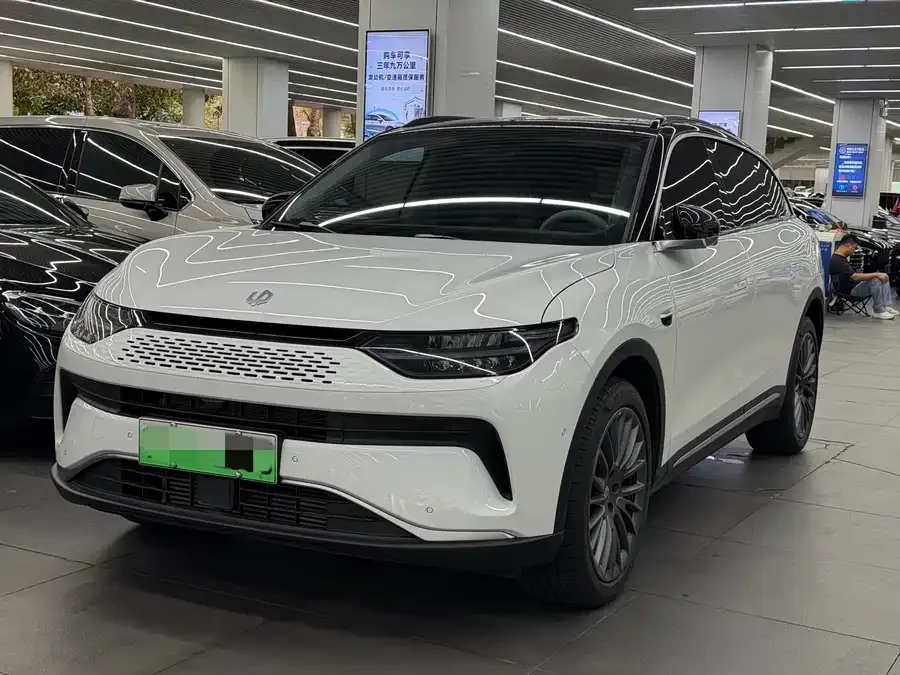 Leapmotor C11 Leapmotor C11 2023 Extended Range 285 Smart Edition 2023 — фото 1, купить с доставкой в Москву