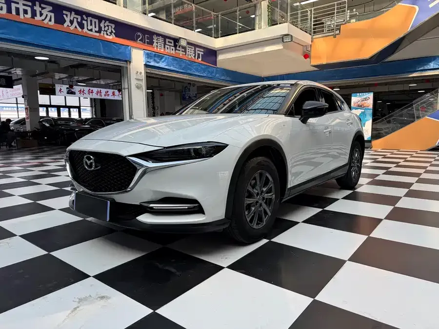 Mazda CX-4 2021 2.0L Automatic 2WD Blue Sky Vitality Edition 2023 — фото 1, купить с доставкой в Москву