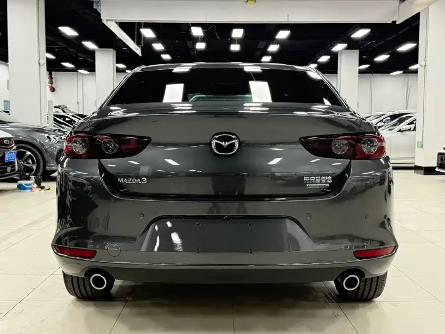 Mazda Axela Mazda3 Angkesela 2022 2.0L automatic premium version 2022 — миниатюра 2