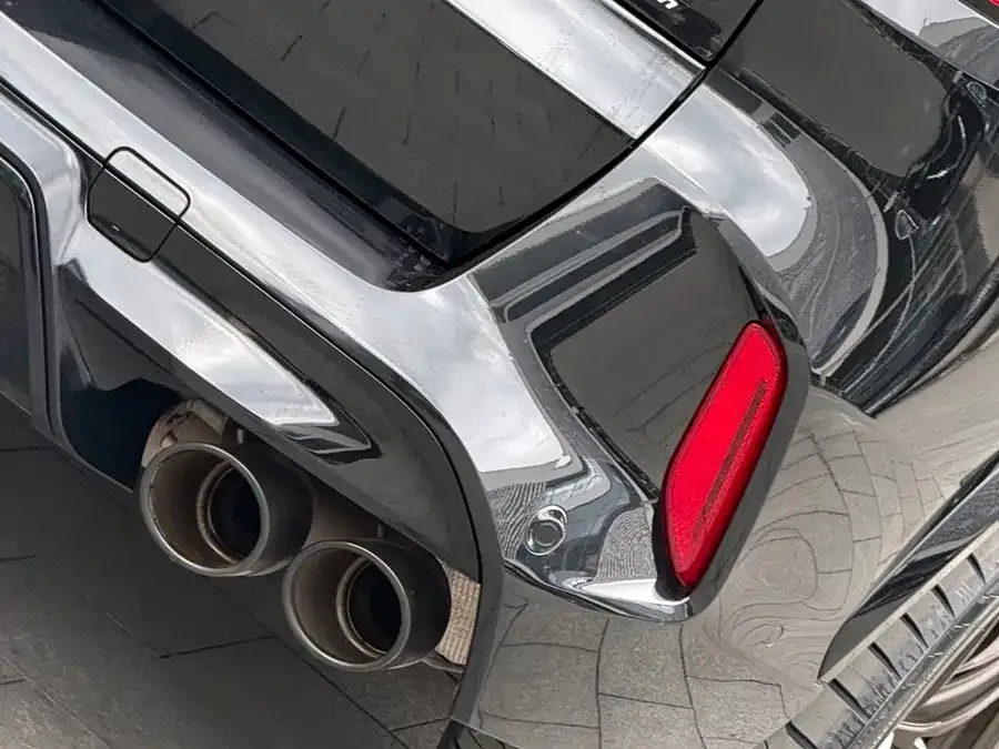 BMW X5M BMW X5 M 2023 X5 M Thunder Edition 2025 — миниатюра 5