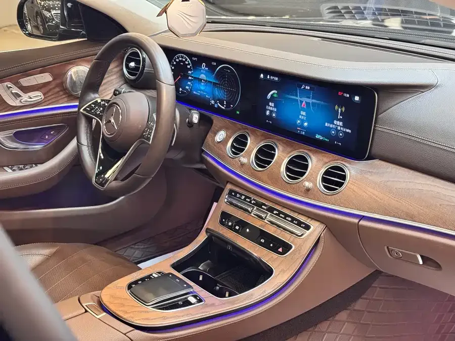 Mercedes-Benz E-Class Mercedes-Benz E-Class 2023 E 300 L Fashion Edition 2023 — миниатюра 3