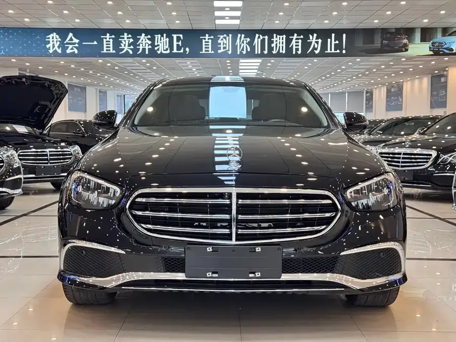 Mercedes-Benz E-Class 2023