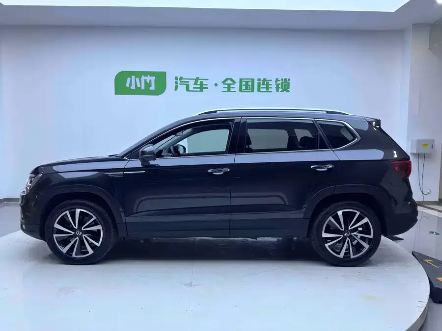 Volkswagen Tiguan (Tharu) Tuyue 2022 280TSI 2WD Luxury Edition 2023 — миниатюра 4