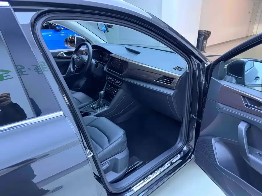 Volkswagen Tiguan (Tharu) Tuyue 2022 280TSI 2WD Luxury Edition 2023 — миниатюра 5