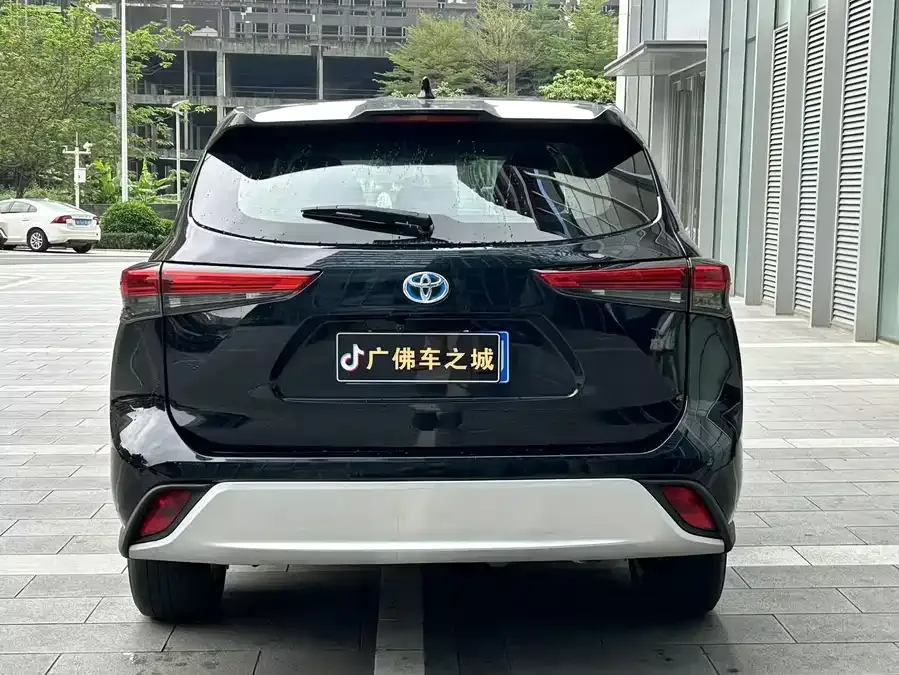 Toyota Highlander Highlander 2024 2.5L Intelligent Electric Hybrid Dual Engine 4WD Elite Edition 7 Seaters 2024 — миниатюра 2