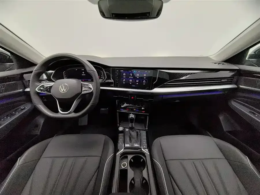 Volkswagen Passat Passat 2024 380TSI Deluxe Edition 2024 — миниатюра 2