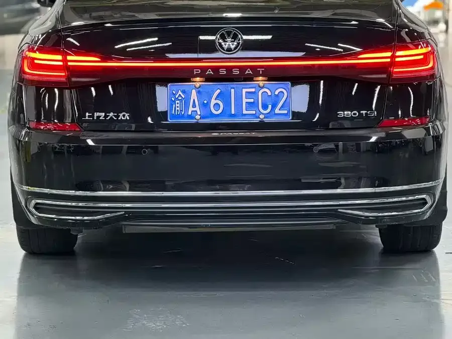 Volkswagen Passat Passat 2023 330TSI Deluxe Edition 2023 — миниатюра 5