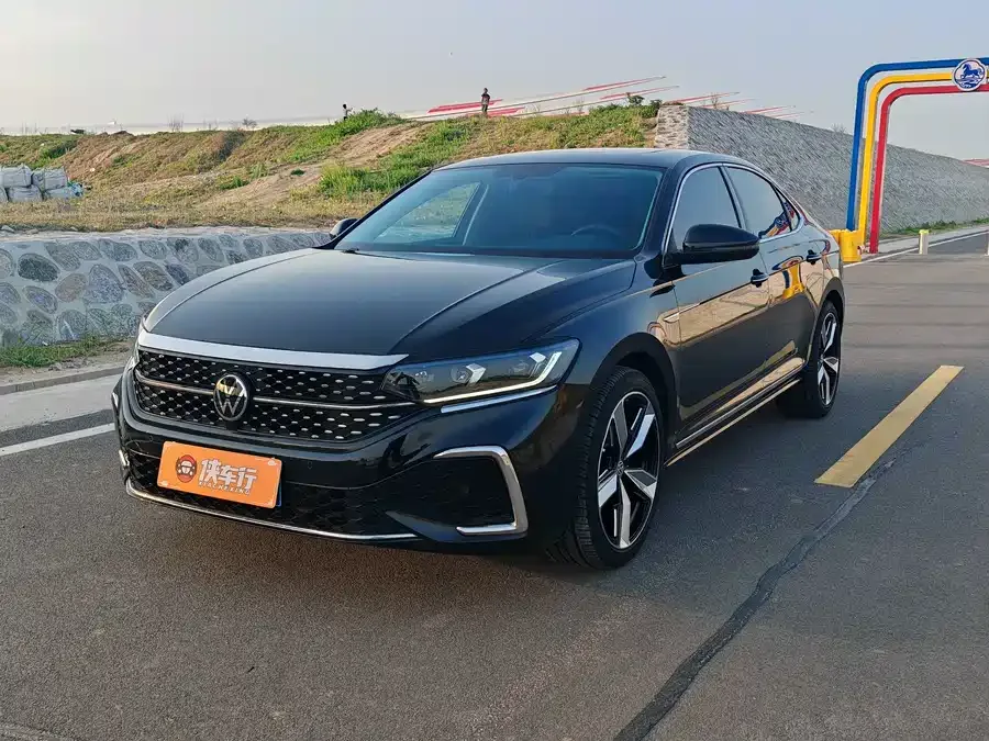 Volkswagen Passat Passat 2024 330TSI Star Elite Edition 2024 — фото 1, купить с доставкой в Москву