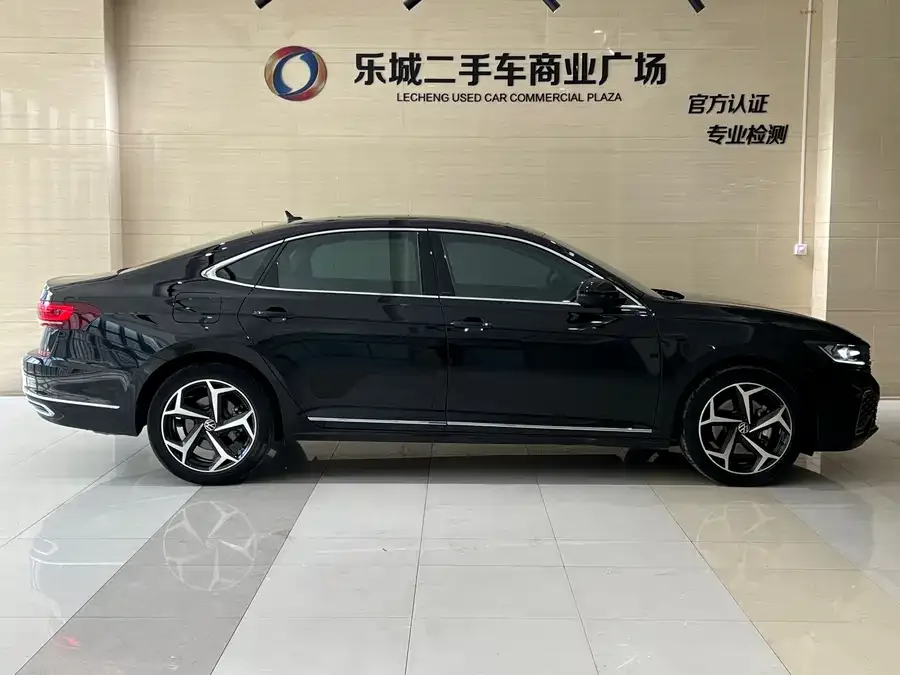 Volkswagen Passat Passat 2024 380TSI Starry Sky Dragon Edition 2024 — миниатюра 2