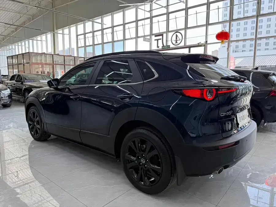 Mazda CX-30 2022 2.0L Automatic Obsidian Edition 2023 — миниатюра 4