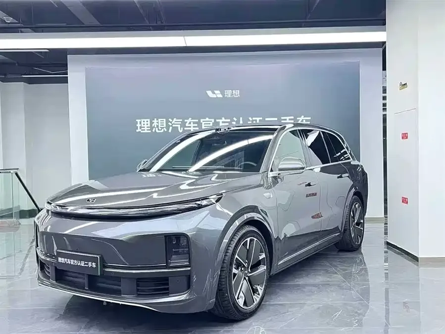 Li Xiang L8 2025